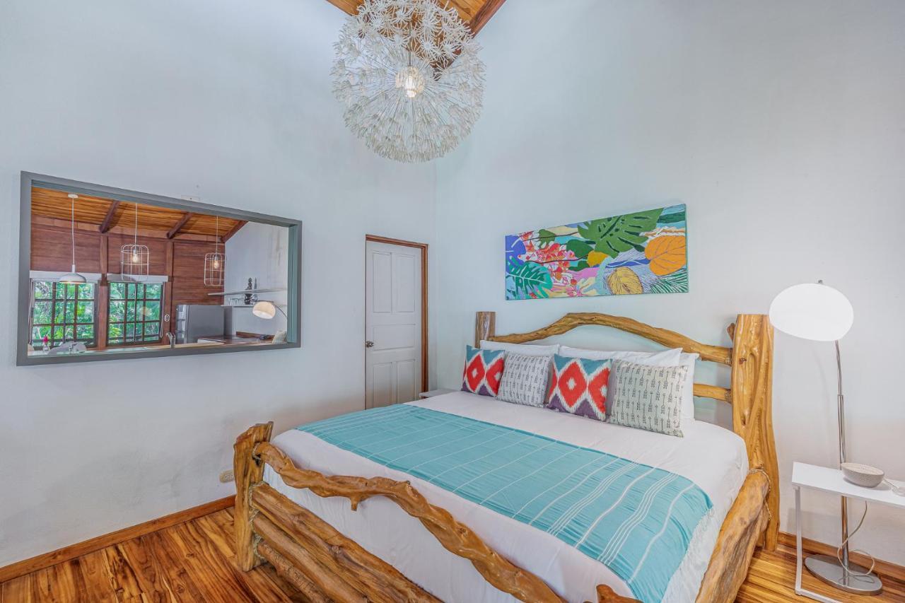Hotel Guiones نوسارا المظهر الخارجي الصورة