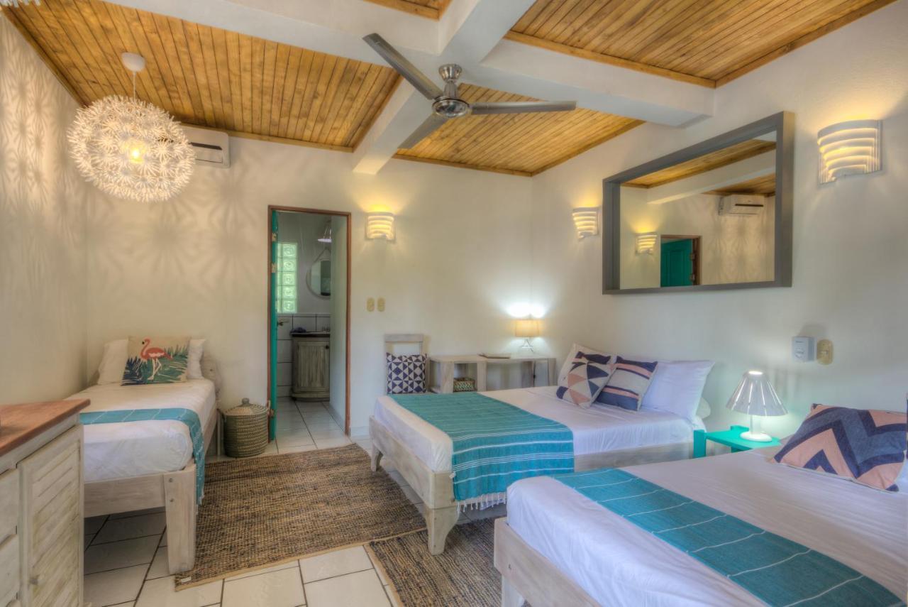 Hotel Guiones نوسارا المظهر الخارجي الصورة